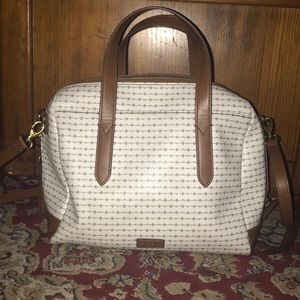 Fossil Crossbody Bag 🍁👍🏻